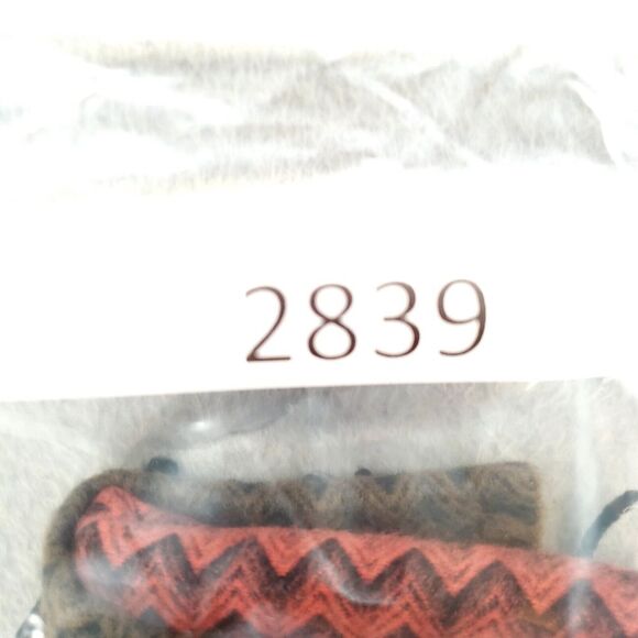 100% Cashmere Scarf Multicolor Gradient 64 X 13 Made in Scotland British Flag - Picture 8 of 13